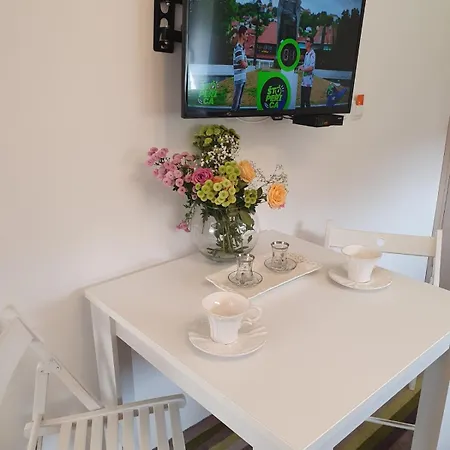 Lela Apartament *