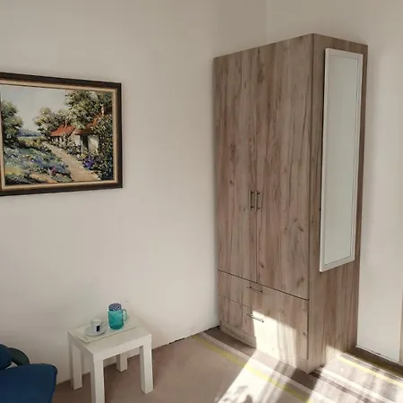 Lela Vrnjačka Banja