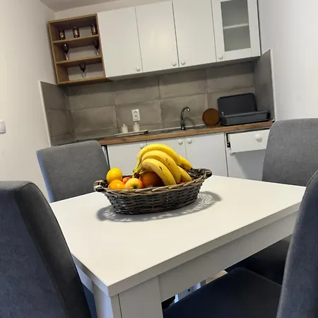 Lela アパート Vrnjačka Banja