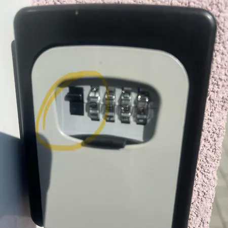 Lela アパート Vrnjačka Banja